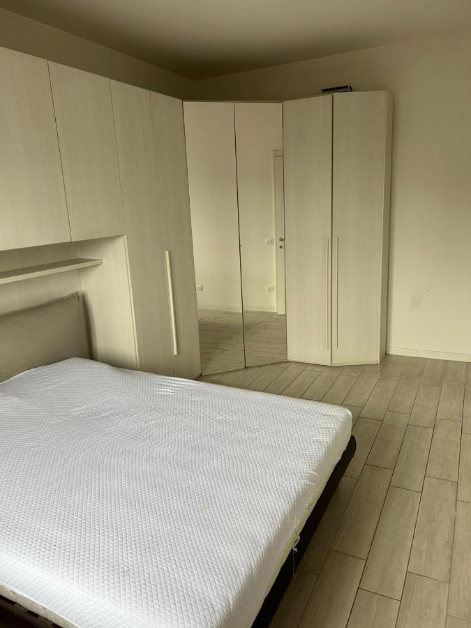 Parkside Heaven Milano Affori Apartment Luaran gambar